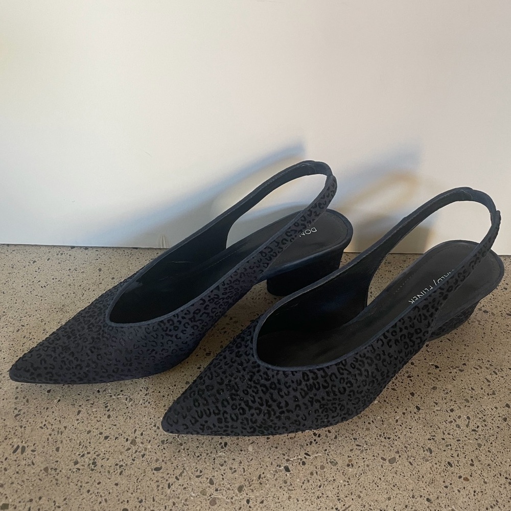 Donald Pliner Navy Velvet & Leather Slingback Heels